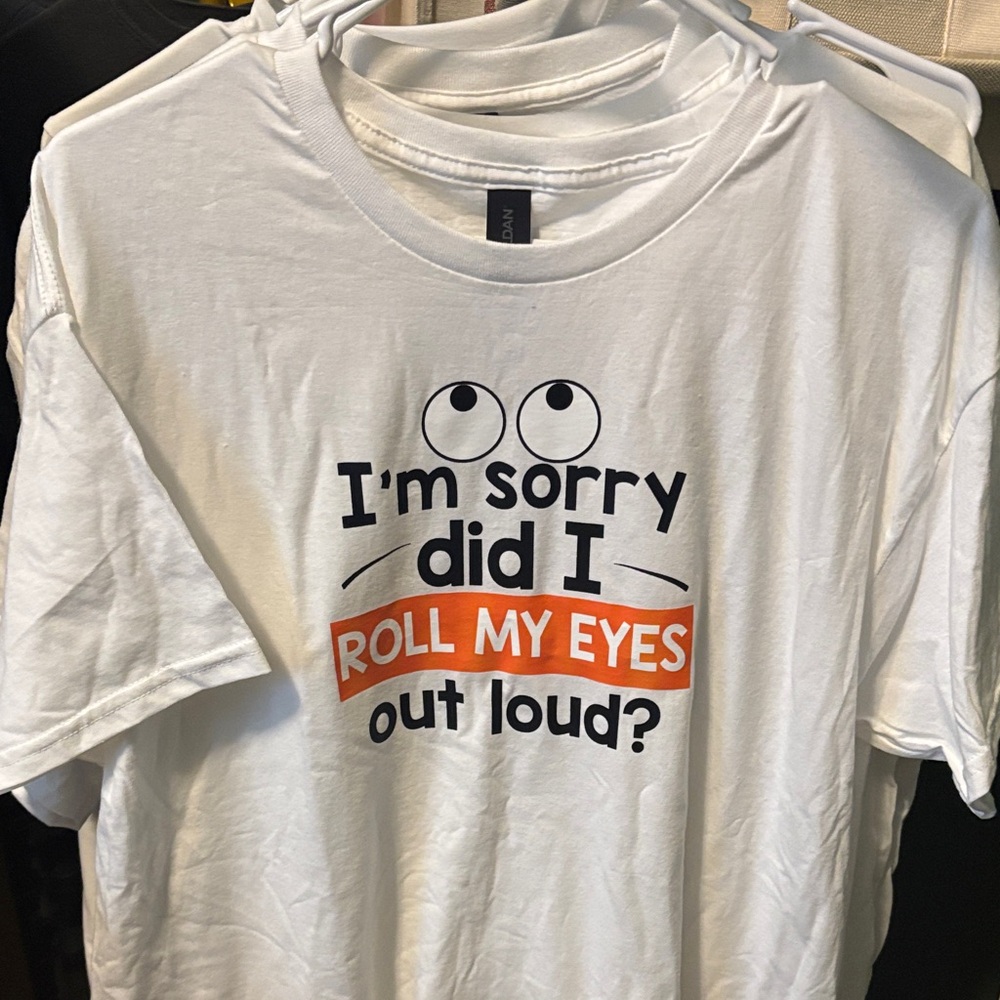 Gildan tee top sz large